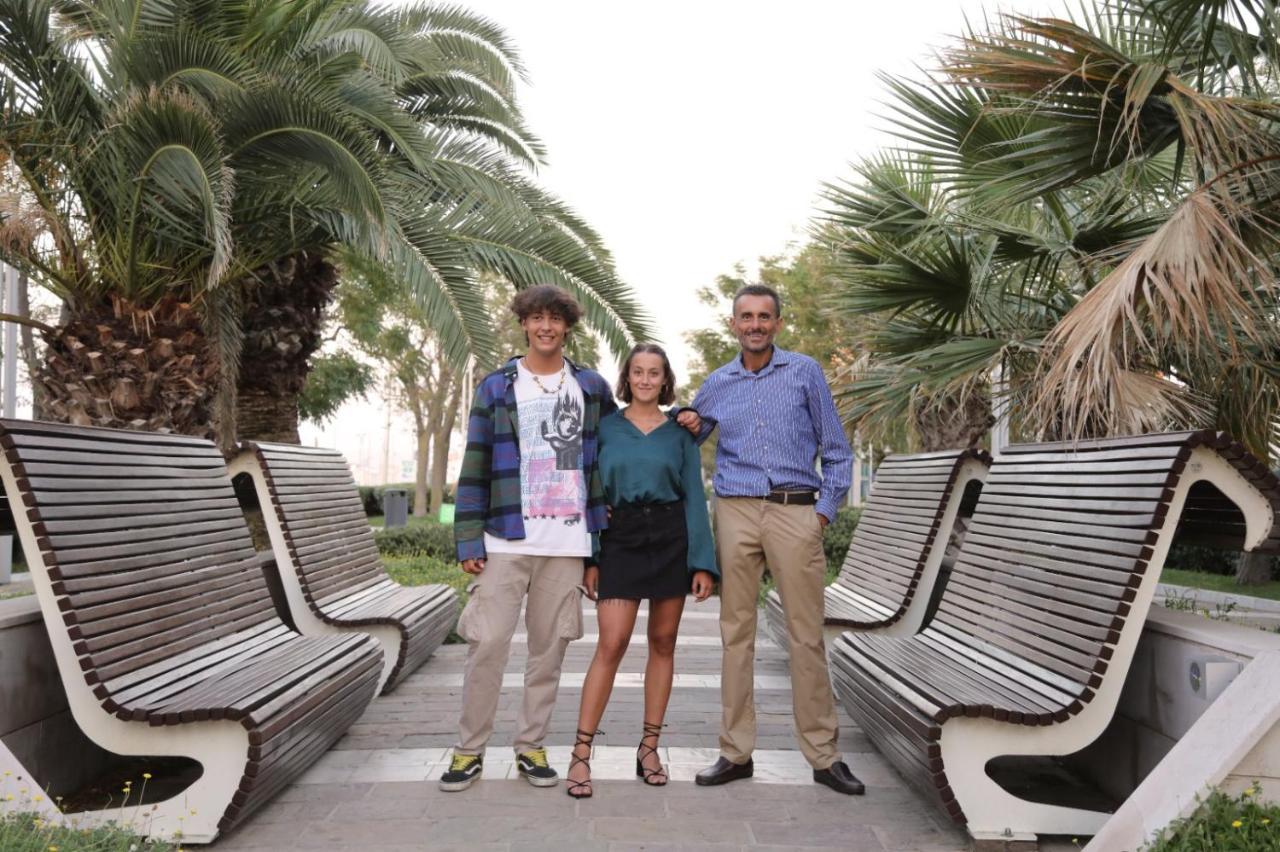 Residenza Alma Aparthotel Riccione Luaran gambar