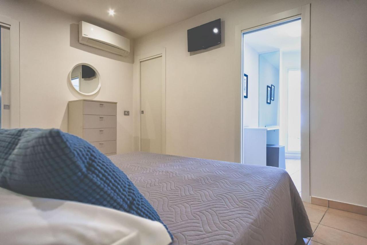 Residenza Alma Aparthotel Riccione Luaran gambar